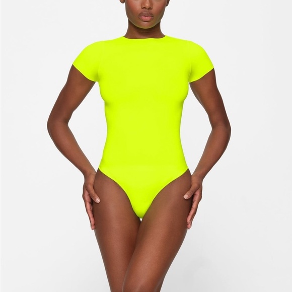 SKIMS Tops - SKIMS Fits Everybody ESSENTIAL T-SHIRT BODYSUIT | Color: Green Highlighter | NEW